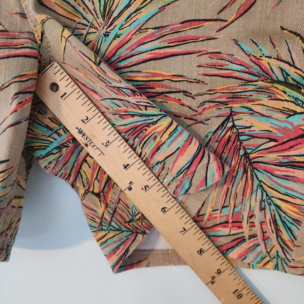 Sonoma Floral Denim Shorts Tan Colorful Hawaiian Mid Rise Stretch 10P NEW NWOT